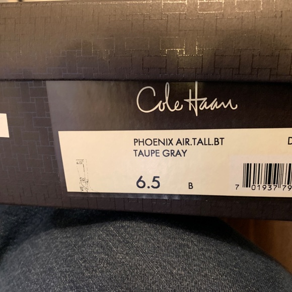 Boot - Picture 2 of 2